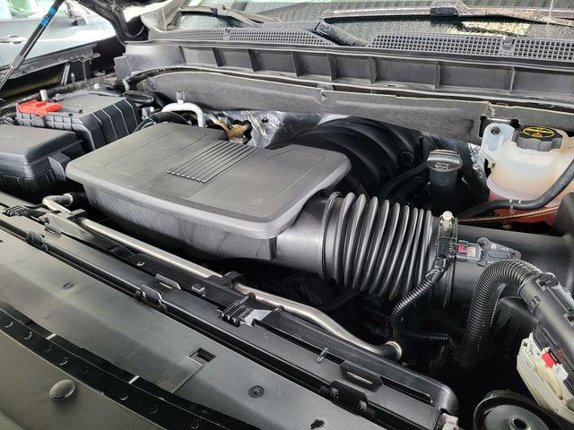 2024 Chevrolet Suburban 4WD LT