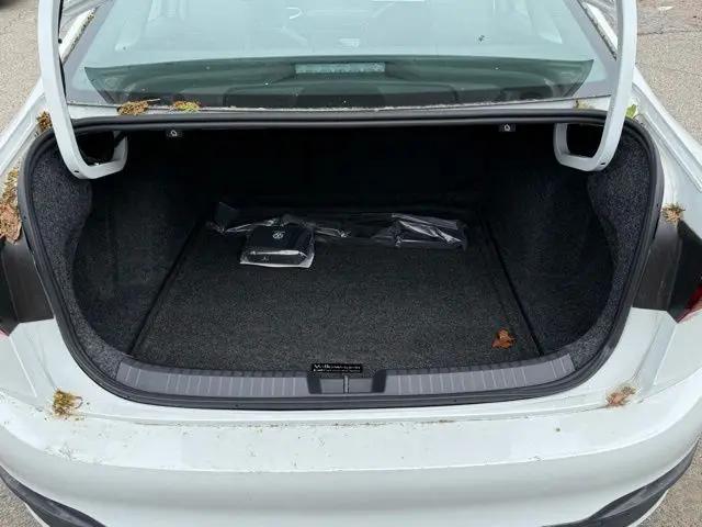 2026 Volkswagen Jetta SE