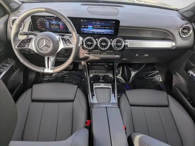 2026 Mercedes-Benz GLB 4MATIC