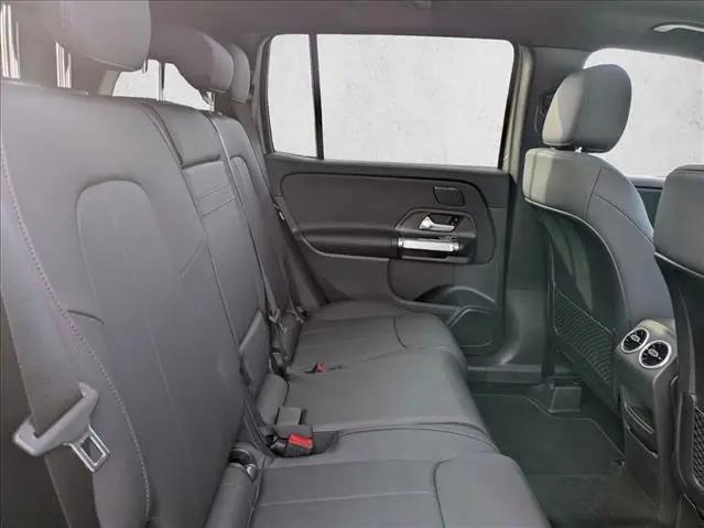 2026 Mercedes-Benz GLB 4MATIC