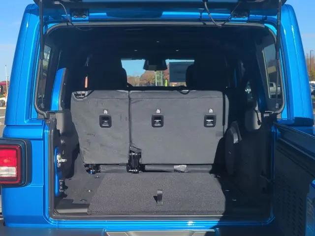2026 Jeep Wrangler 4-Door Willys 4x4