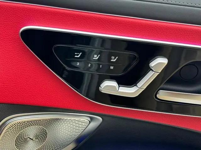 2026 Mercedes-Benz E-CLASS E 300 CLE 300