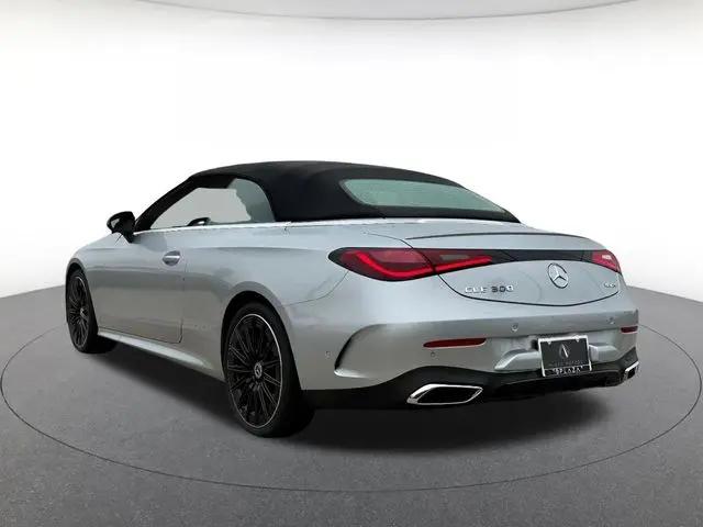 2026 Mercedes-Benz E-CLASS E 300 CLE 300