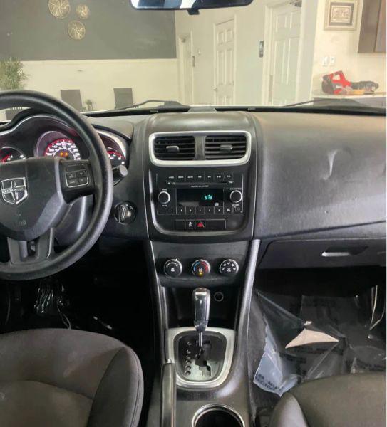 2013 Dodge Avenger SE