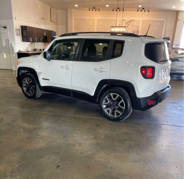 2018 Jeep Renegade Latitude FWD