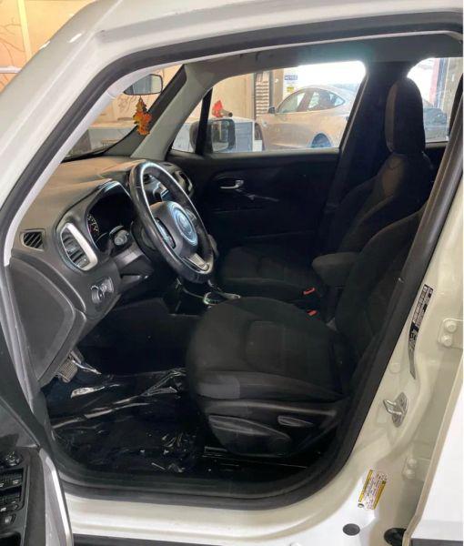 2018 Jeep Renegade Latitude FWD