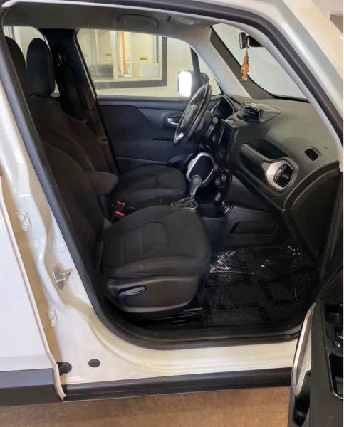 2018 Jeep Renegade Latitude FWD