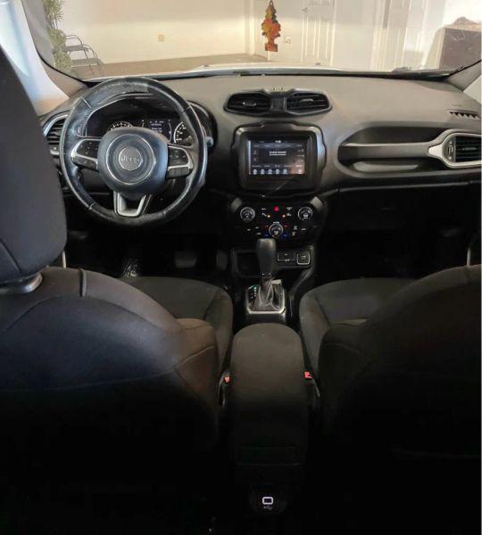 2018 Jeep Renegade Latitude FWD