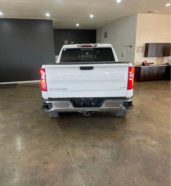 2021 Chevrolet Silverado 1500 4WD Crew Cab Short Bed LTZ