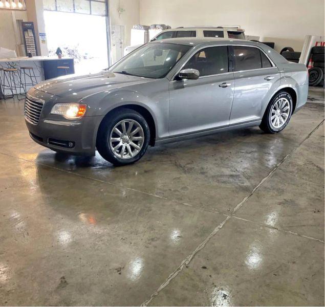 2011 Chrysler 300 Limited for sale in Pueblo, CO