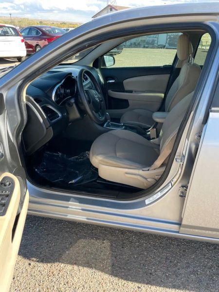 2013 Dodge Avenger SE V6