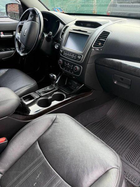 2015 Kia Sorento SX V6