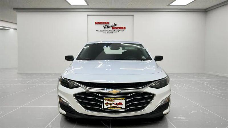 2023 Chevrolet Malibu FWD LS