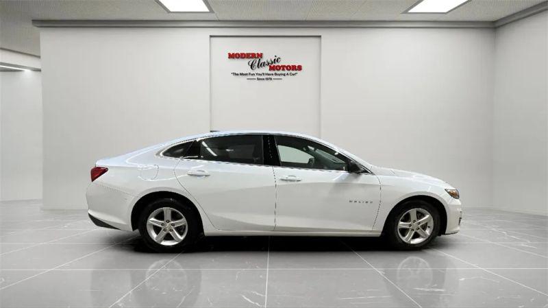2023 Chevrolet Malibu FWD LS