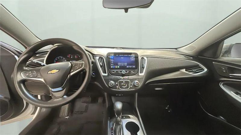 2023 Chevrolet Malibu FWD LS