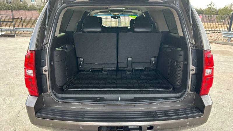 2013 Chevrolet Suburban LT