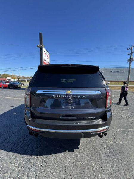 2023 Chevrolet Suburban 2WD Premier