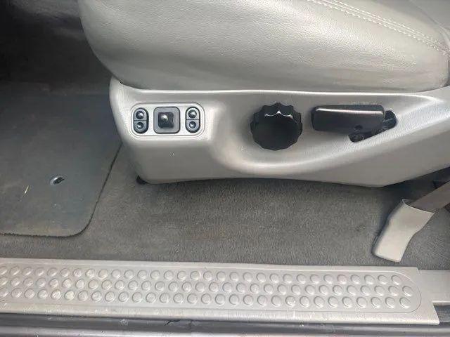 2004 Ford F-350 Lariat
