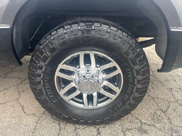 2004 Ford F-350 Lariat