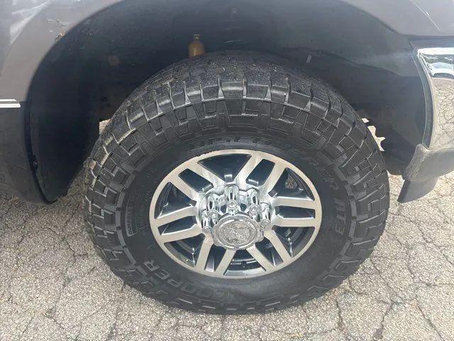 2004 Ford F-350 Lariat