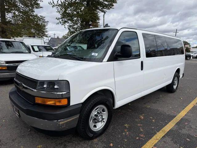 2017 Chevrolet Express LT