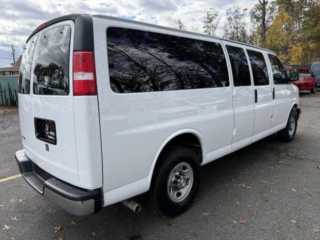 2017 Chevrolet Express LT