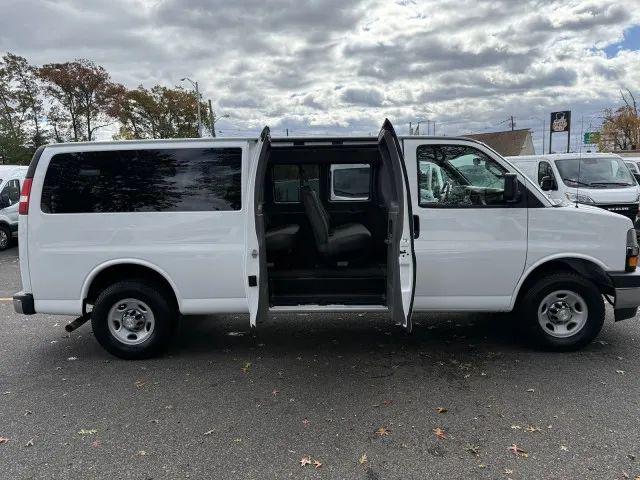 2017 Chevrolet Express LT
