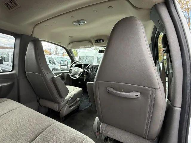 2017 Chevrolet Express LT
