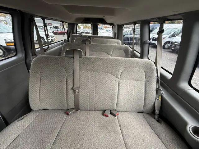 2017 Chevrolet Express LT