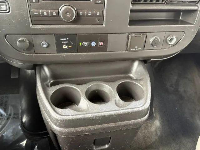 2017 Chevrolet Express LT