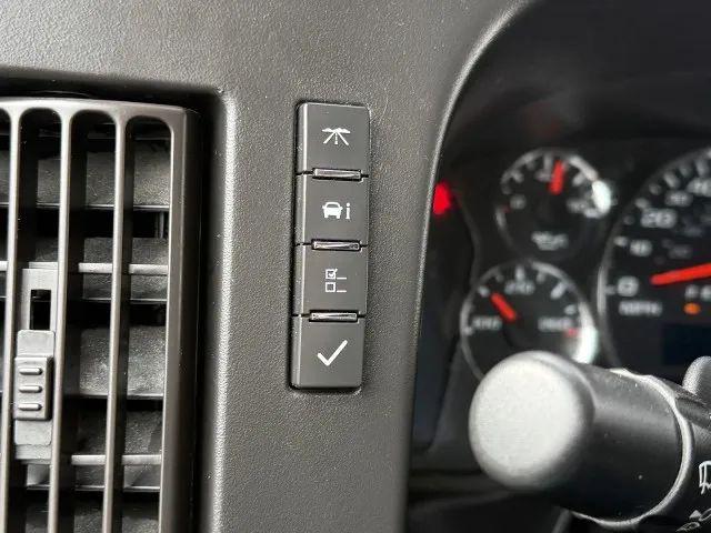 2017 Chevrolet Express LT