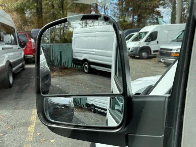 2017 Chevrolet Express LT