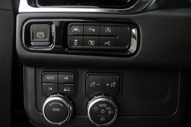 2026 GMC Yukon XL 4WD Denali