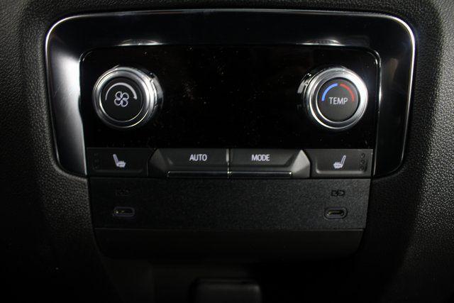 2026 GMC Yukon XL 4WD Denali