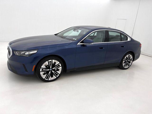 2026 BMW 5 Series 530i xDrive