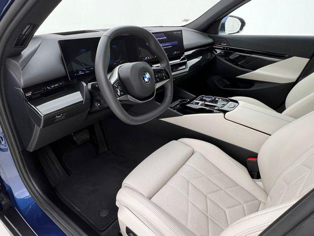 2026 BMW 5 Series 530i xDrive