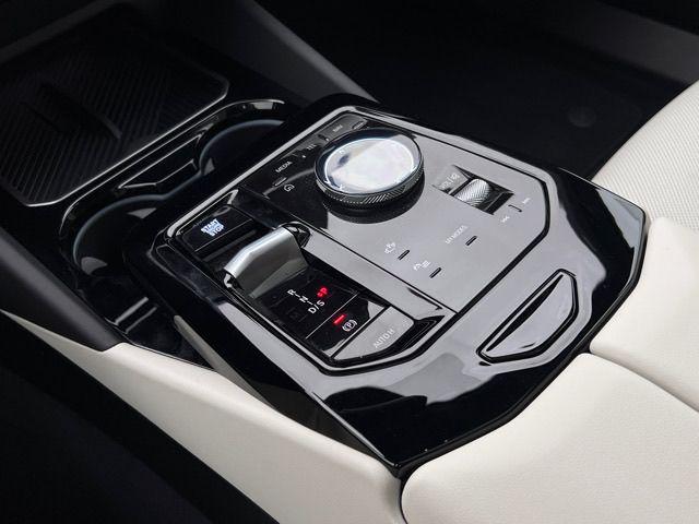 2026 BMW 5 Series 530i xDrive
