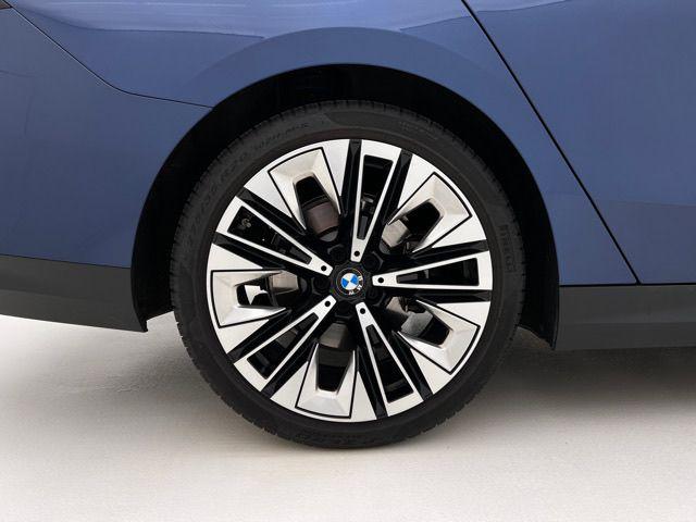2026 BMW 5 Series 530i xDrive