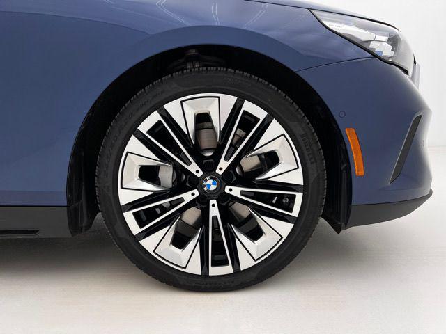 2026 BMW 5 Series 530i xDrive
