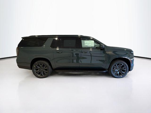 2026 Chevrolet Suburban RST, 4WD