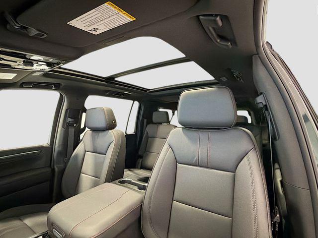 2026 Chevrolet Suburban RST, 4WD