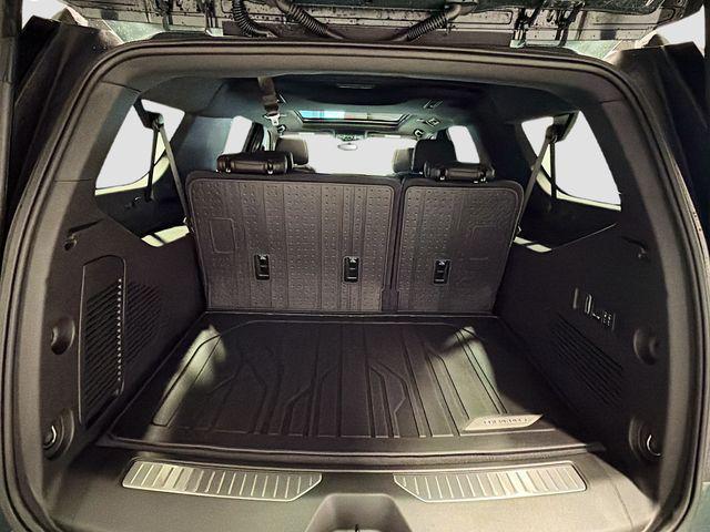 2026 Chevrolet Suburban RST, 4WD