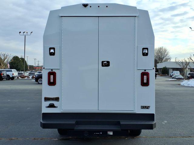 2025 GMC Savana Cutaway Work Van