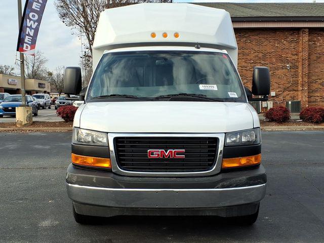 2025 GMC Savana Cutaway Work Van