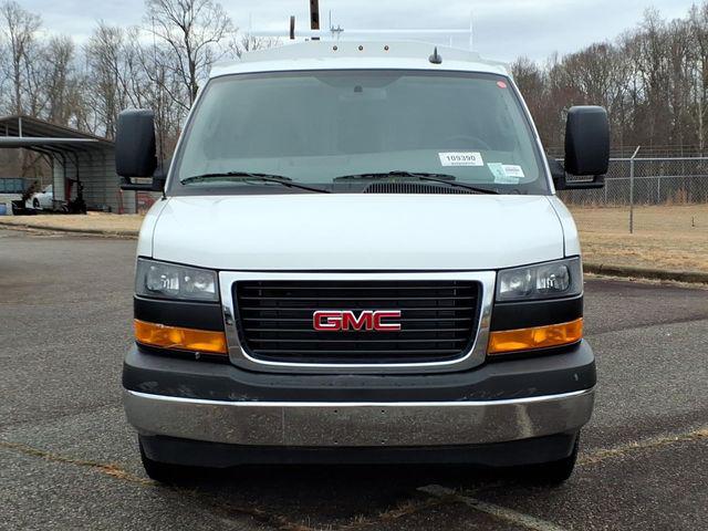2025 GMC Savana Cutaway Work Van