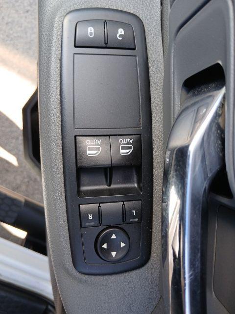 2016 Ram 5500 Tradesman/SLT