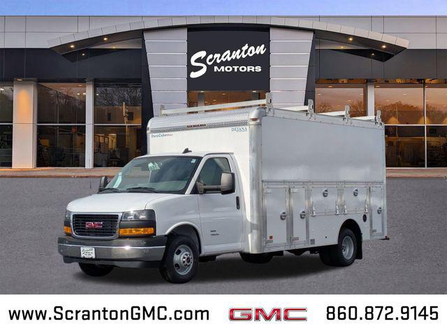 2025 GMC Savana Cutaway 4500 Van for sale in Vernon, CT