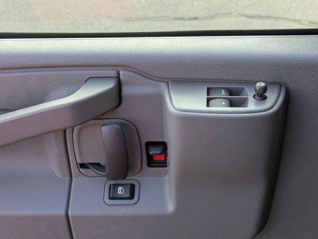 2025 GMC Savana Cargo RWD 3500 Extended Wheelbase Work Van