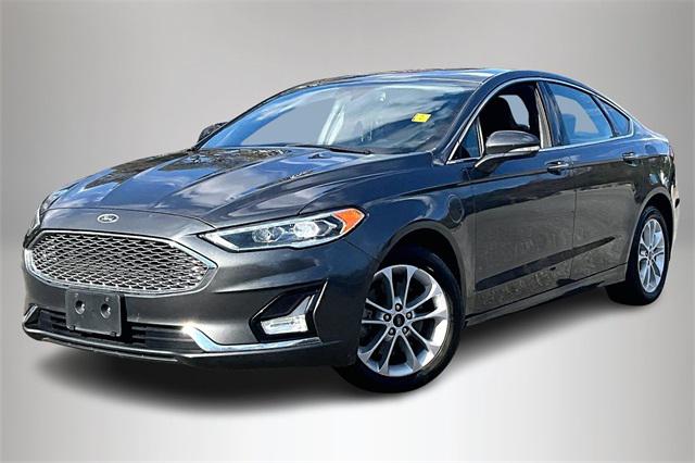 2020 Ford Fusion Plug-In Hybrid Titanium 2020 Ford Fusion Plug-In Hybrid Titanium