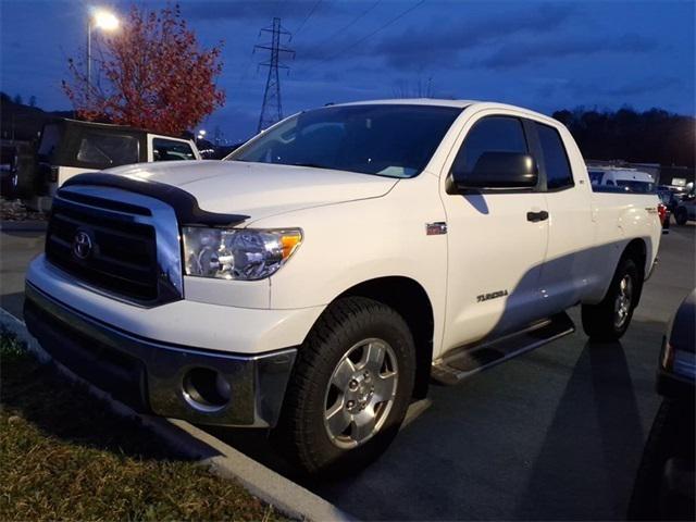 2010 Toyota Tundra Grade 5.7L V8 2010 Toyota Tundra Grade 5.7L V8